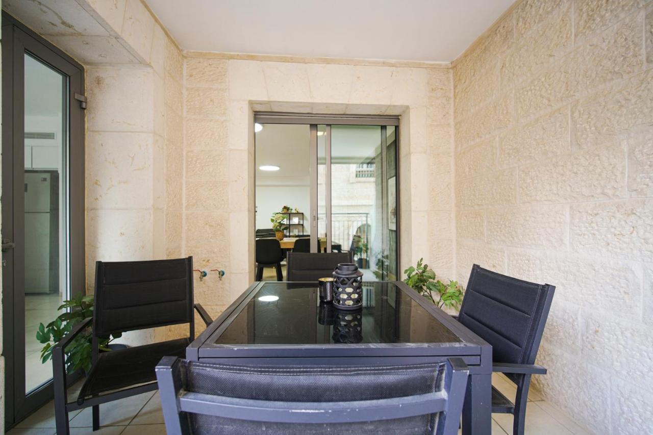 Harav Kuk Modern Apartment By Nimizz Jerusalém Exterior foto